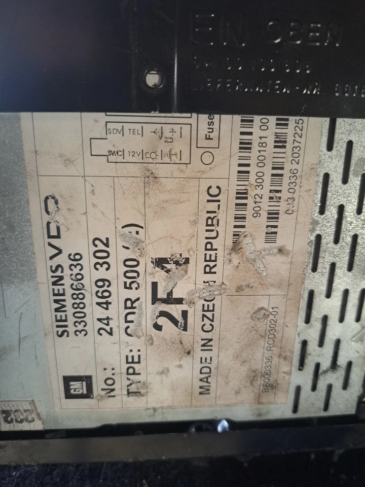 Z34* Opel Zafira Autoradio CD Reader 330886636 - Bild 2 von 3