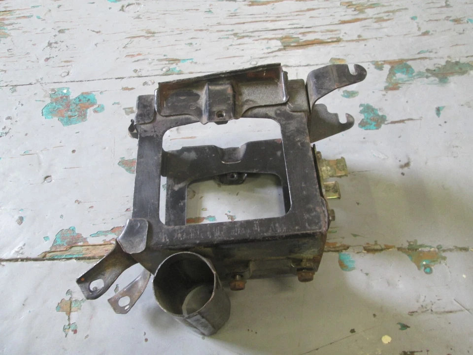 Caja de batería Honda CB350/CL350 1968-1972 VINTAGE FABRICANTE DE EQUIPOS ORIGINALES 50325-344-000B Foto 3 de 4