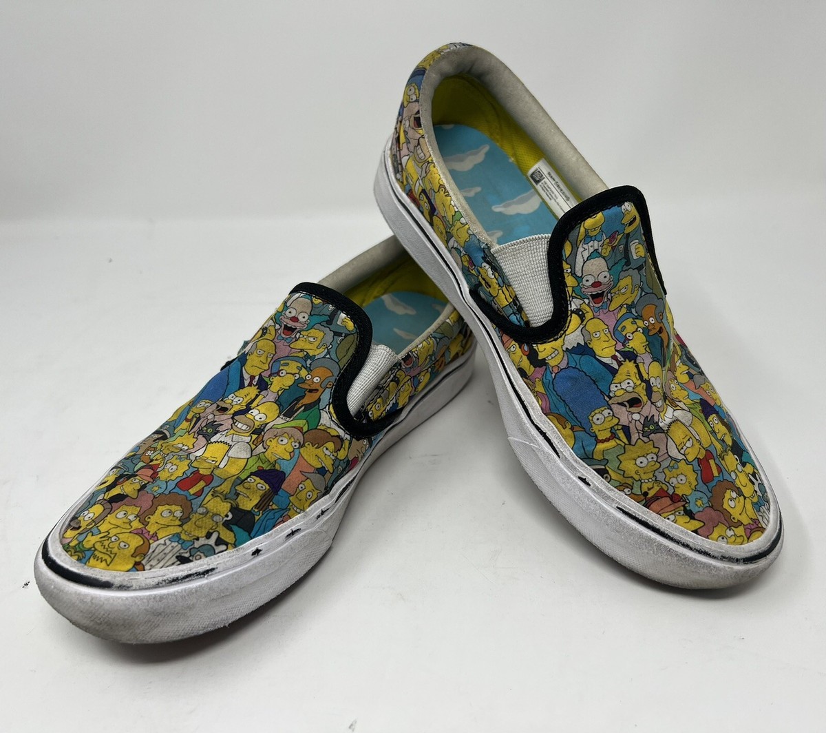 Vans The Simpsons X Springfield Comfycush Slip-On Shoes US  display picture 1