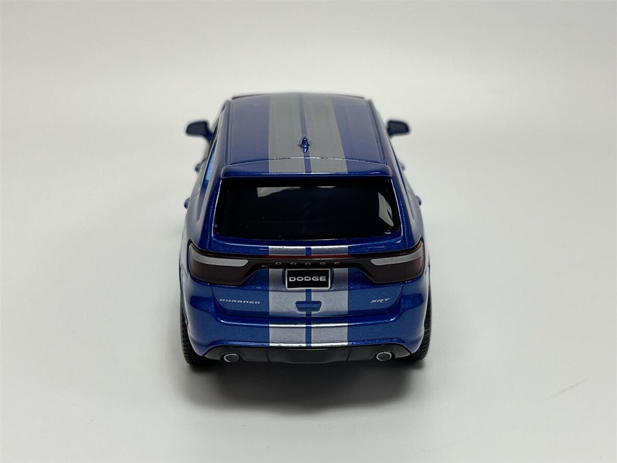 Dodge Durango SRT Pull Back & Go Blue Silver Stripe LHD 1:36 Dodge Durango SRT Pull Back & Go Blue Silver Stripe LHD 1:36
