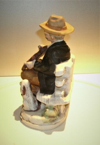 Vintage Norleans Japan Mann auf Bank spielt Geige & sein Hund 7 1/2" T x 6" L x 4" B - Bild 7 von 10