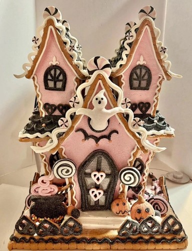 RAZ Imports Pastell Rosa HALLOWEEN LED Lebkuchen GROSSES Haus Neu 15 Zoll - Bild 9 von 12