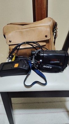 SONY CCD-TR230 Handycam Video Camera Good Condition Collectible
