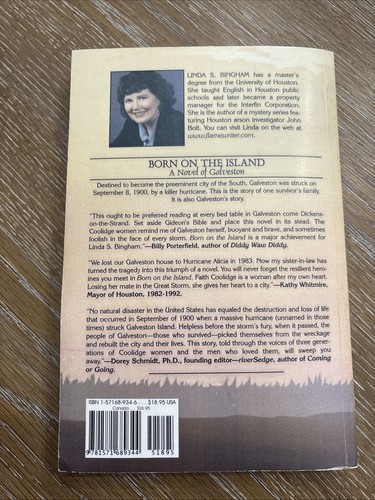 BORN ON THE ISLAND By Linda Bingham Used SIGNED D8 - Picture 3 of 3