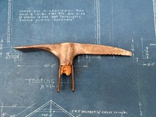 VINTAGE SMALL HAND ICE HAMMER AXE HEAD