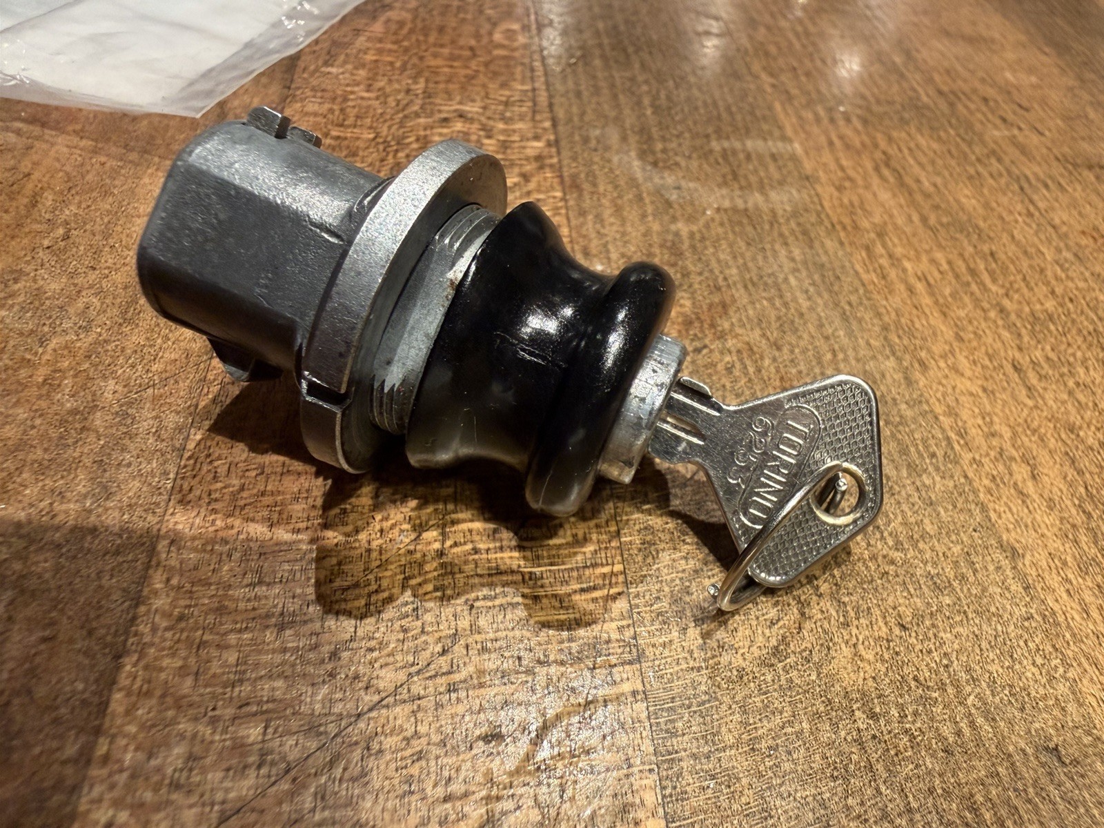 Ferrari 275 GTB/S 330 GTC/S Glove Box Lock TORINO Factory Original KEY#6253