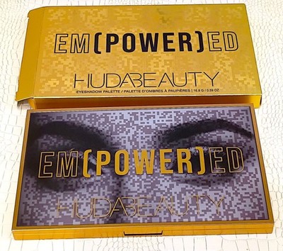 Huda Beauty Empowered Eye Shadow Palette 18 Colors Matte Cream Shimmer New