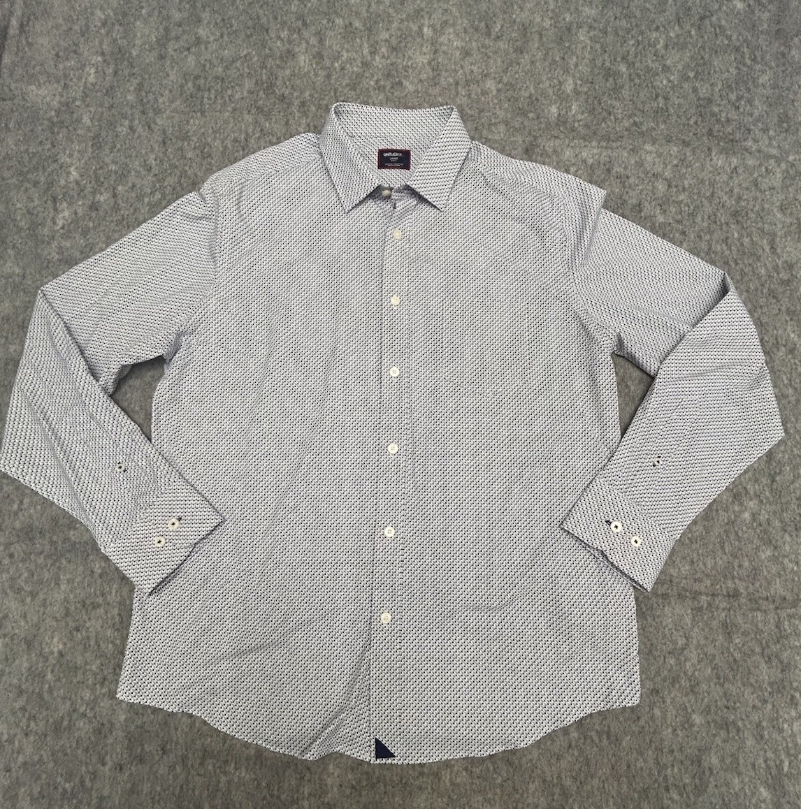 Untuckit Men’s Geometric Performance Button Up Sh… - image 1