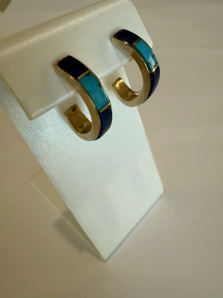 Pendientes Huggy Post Oro 14K Turquesa y Lapislázuli Incrustación por Tony Sánchez Foto 4 de 4