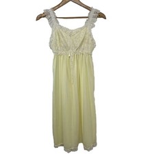 Vintage 60'S 70's Nylon Babydoll Nightgown Yellow Size 34 Lace Trim Chemise USA