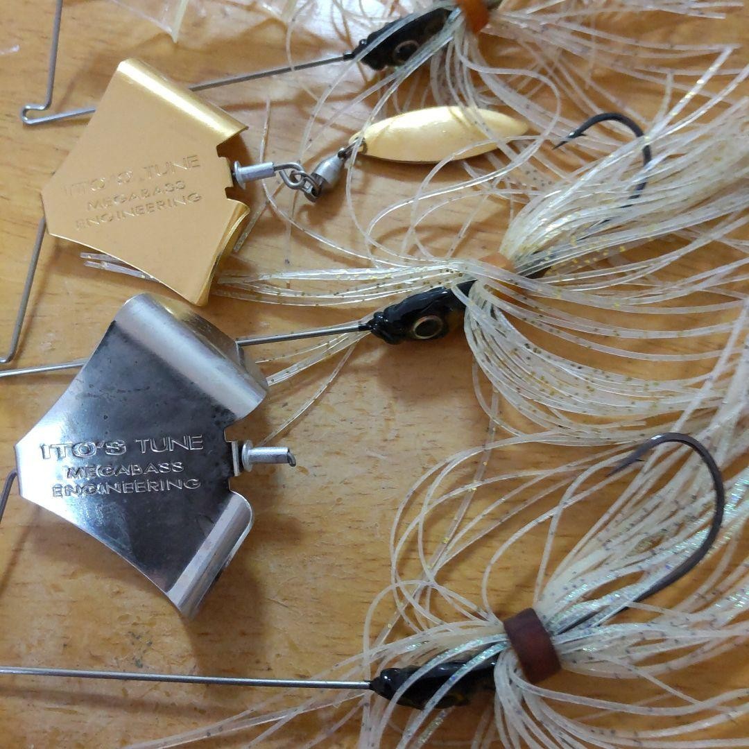 Megabass V-4 Buzzbait Topwater Lure, Used, Fishing Tackle, Hard Bait - Image 2