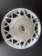 04-05 Buick Century Silver 15 2 Piece Wheel Cover Hubcap Oem 9593704 04-05 Buick Century Silver 15 2 Piece Wheel Cover Hubcap Oem 9593704