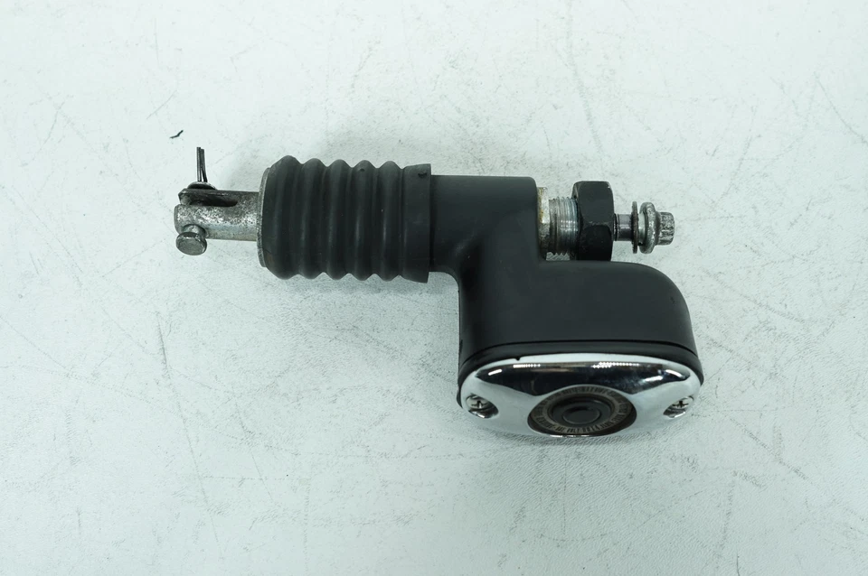 07 Harley Touring CVO Electra Screamin OEM Rear Brake Master Cylinder Reservoir - Image 3 of 4