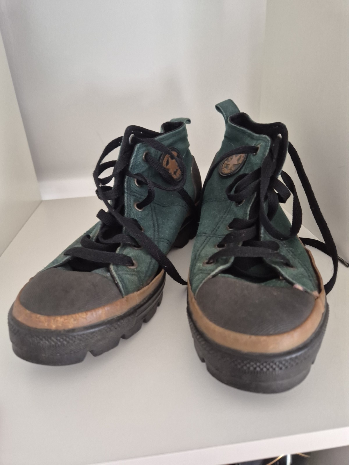 Vintage 80s Chuck Taylor High Top Green Sneakers Size 5 Men's Hiking Boots