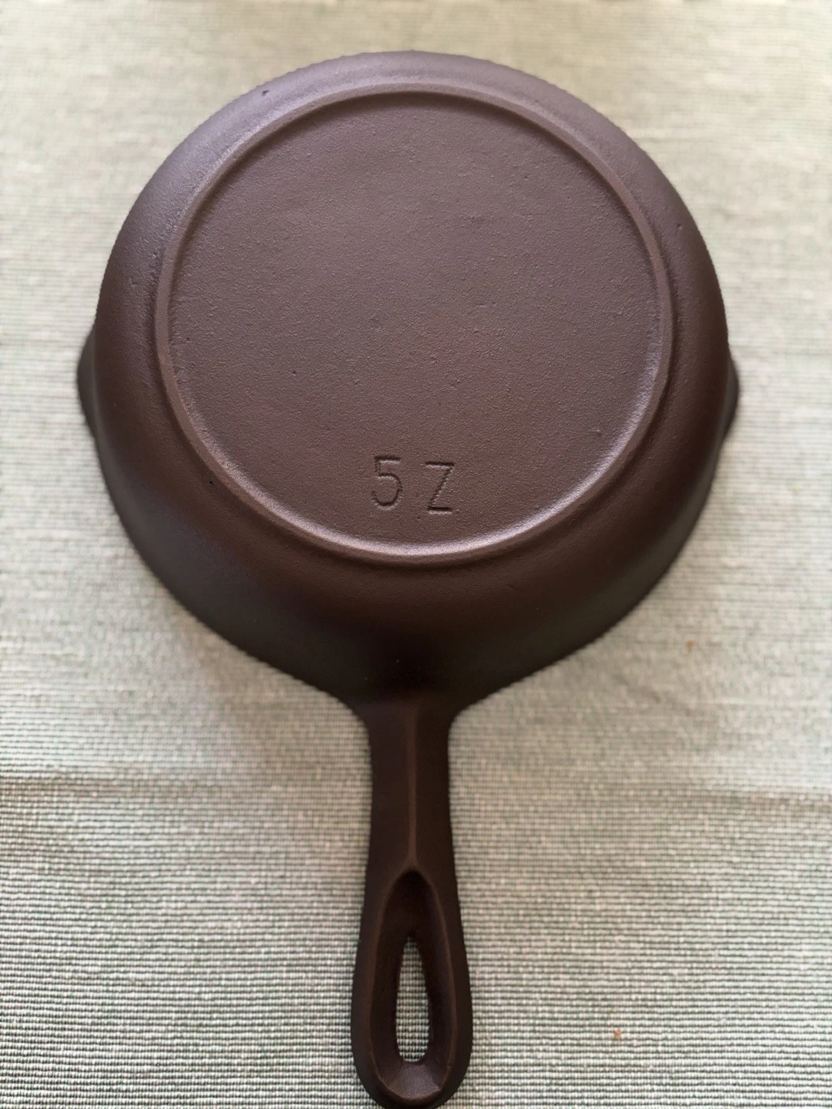 BSR (Birmingham Stove & Range) Red Mtn Cast Iron Skillet #5, Z-series, Seasoned