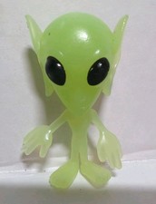 Vintage 1990s Glow In the Dark 1.75" Alien Gumball Machine Toy 90s Nostalgia
