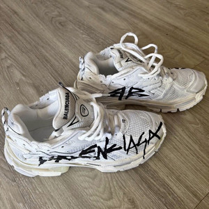 Balenciaga Runner White | eBay