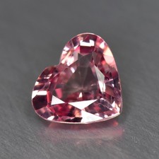 1.19Ct Heart_ Unheated Pink Malaya Garnet From Tanzania