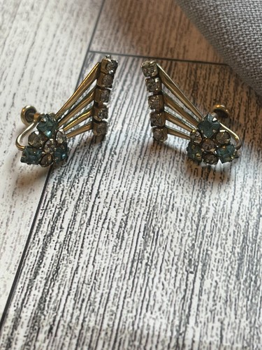 VINTAGE Gold Tone Rhinestone Daisy Necklace & Clip On Earring Set RETRO - Picture 5 of 6