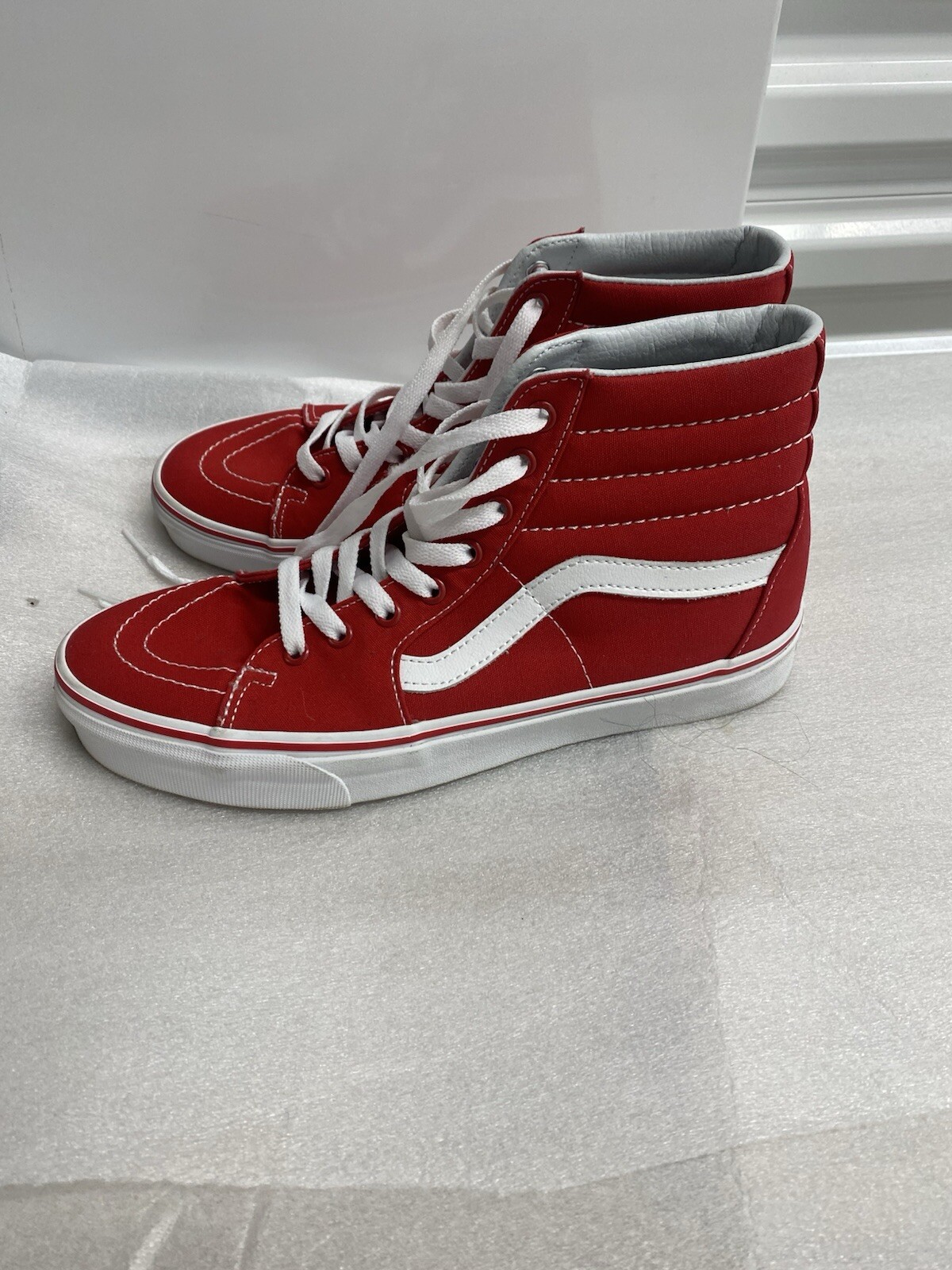 VANS Old Skool Hi Top Skate Shoes in Red White Size 10-image