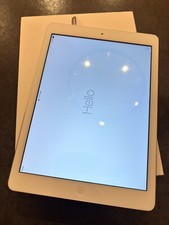 Apple iPad Air A1474 16 GB Works Perfect 