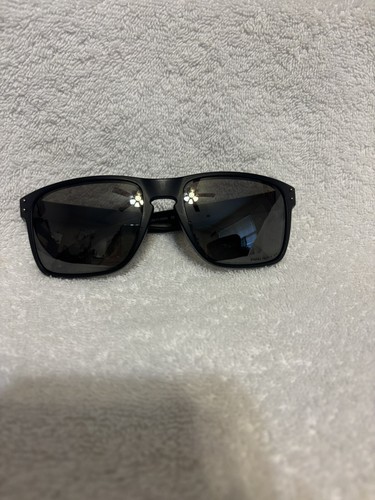 Oakley Holbrook sunglasses men