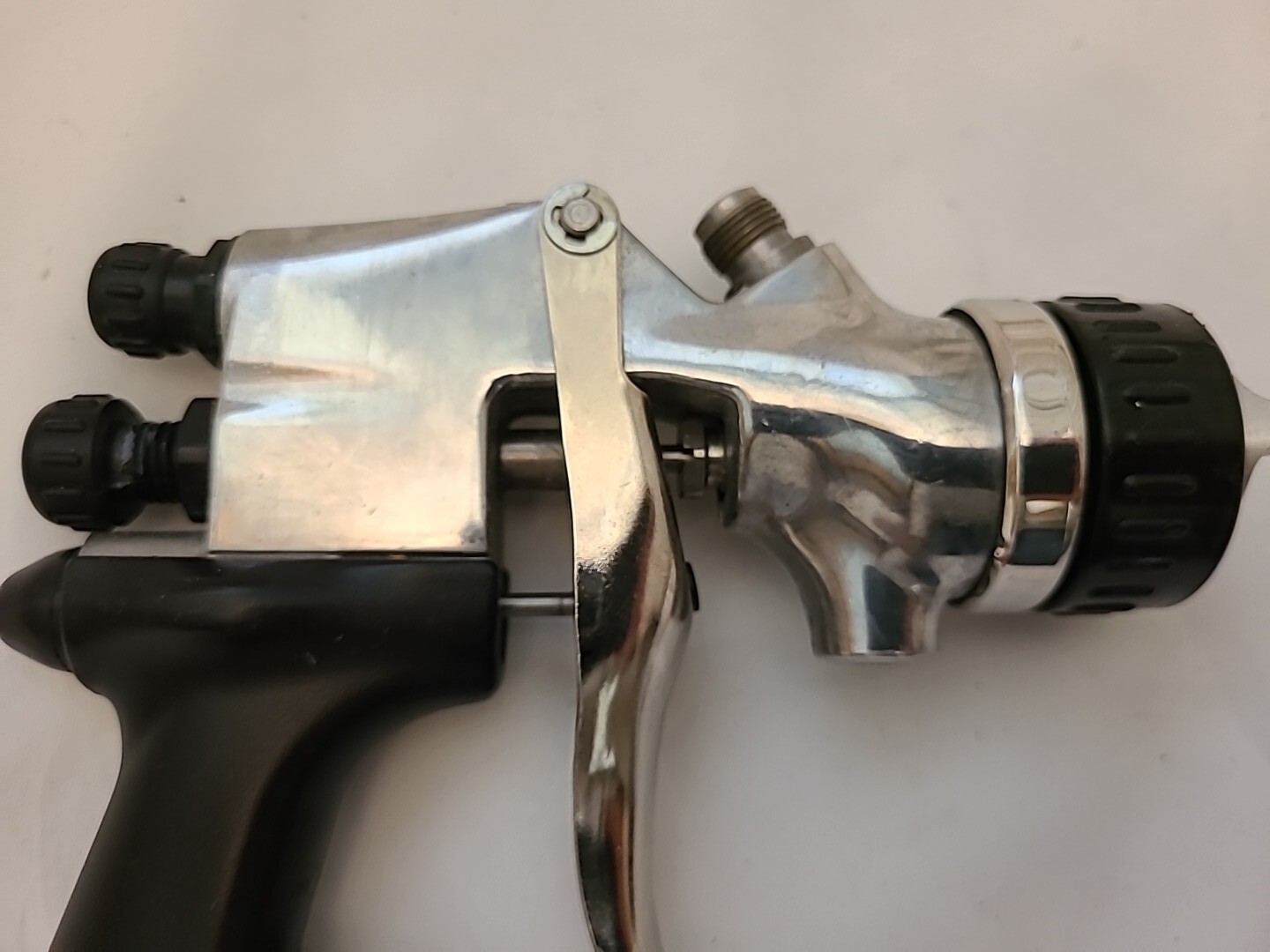 Craftsman By DeVilbiss FLG HVLP Gravity Paint Spray Gun w/No.3 Tip 1.5 Tip Used