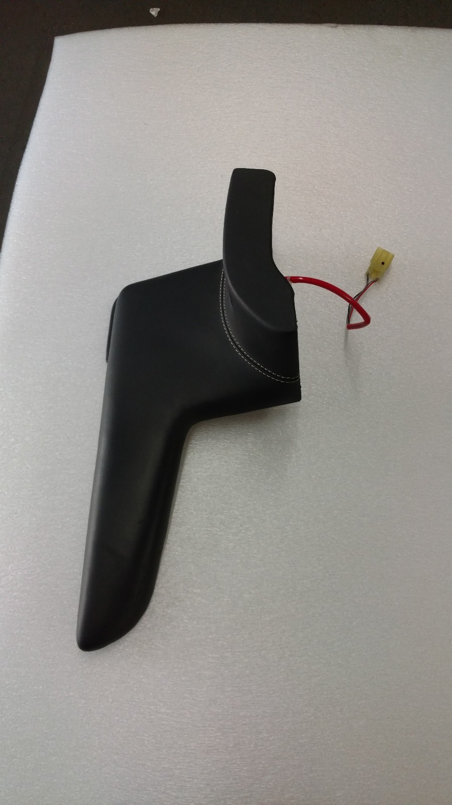LAMBORGHINI MURCIELAGO LP640 INTERIOR LEFT LOWER DASH KNEE TRIM OEM