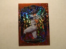 2021 Select Red Disco Prizm Card of Giancarlo Stanton - Yankees