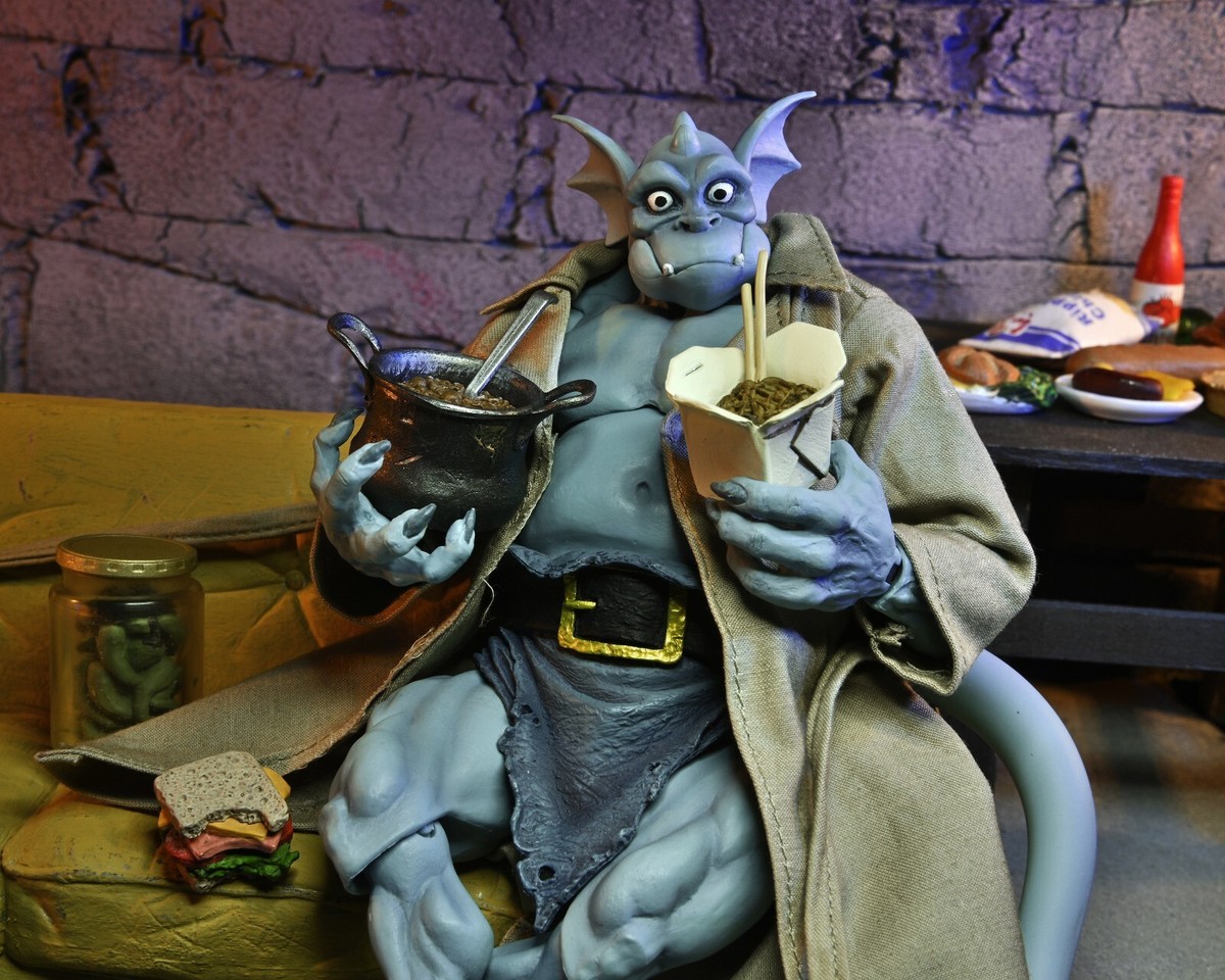 Gargoyles Detective Broadway Silver Falcon Ultimate 7 inch Figure