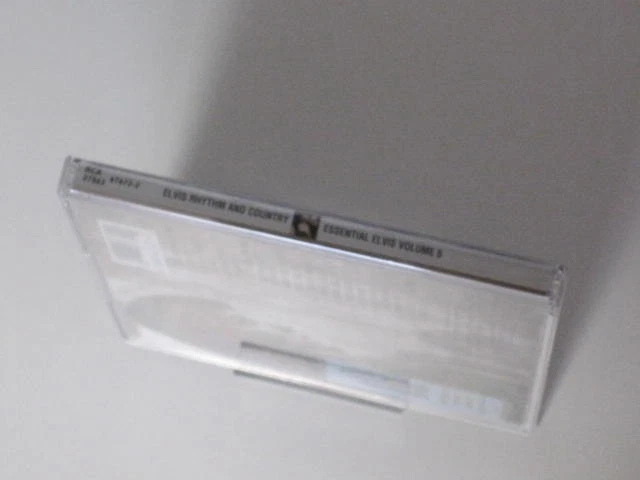CD  Elvis Presley:  Rhythm And Country (Essential Elvis Vol. 5)  (1998 BMG USA) - Bild 3 von 4