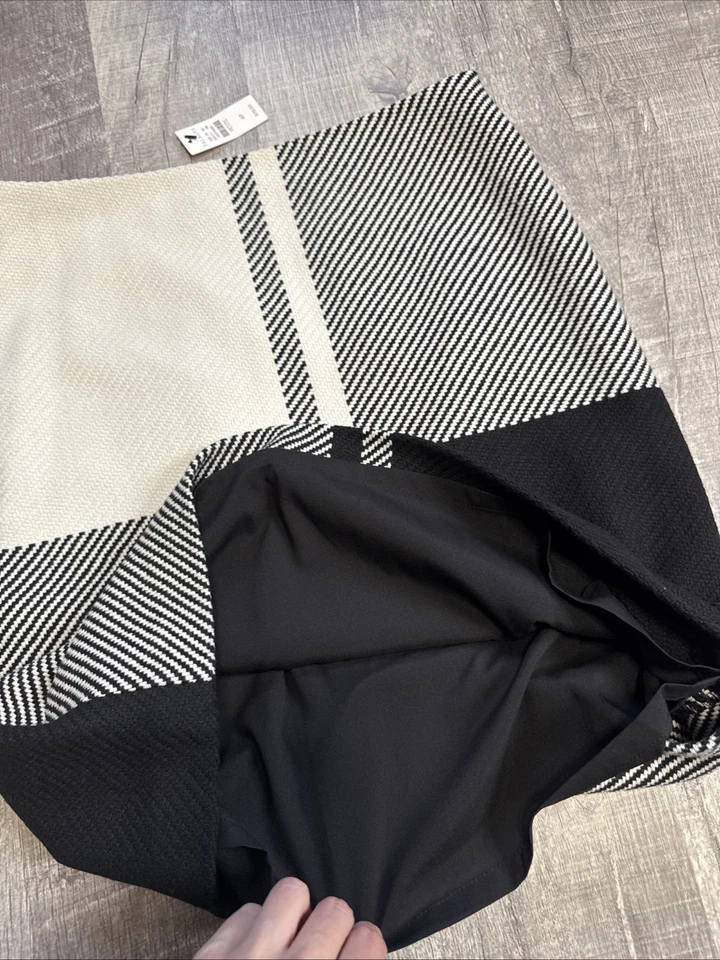 NUEVO CON ETIQUETAS Falda Geométrica Talbots Negra Blanca Mezcla Lana Cuadros Talla 4P Foto 3 de 4