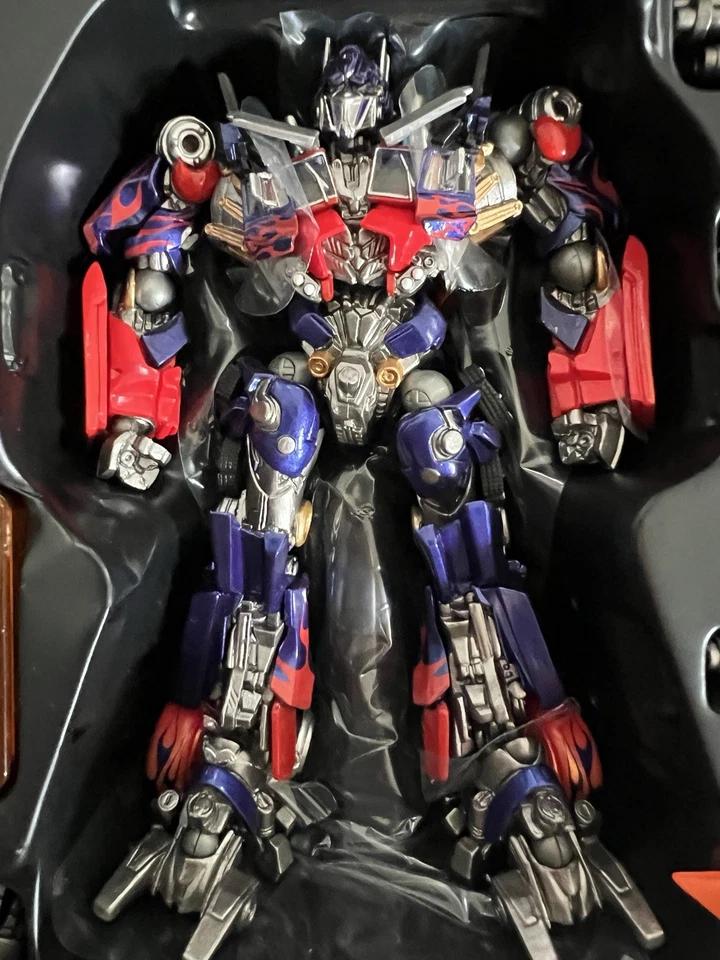 Transformadores Revoltech 030 OPTIMUS PRIME SCI-FI nuevo paquete ver. Figura Kaiyodo Foto 3 de 4