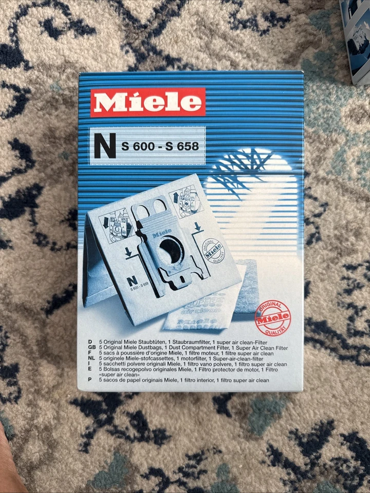 3 OEM ORIGINAL AUTHENTIC Miele N S 600-S 658 Vacuum Bags/ 5 Per Box BNIB - Image 4 of 4