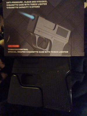 #ad Focus Anti Pressure Clean And Hygienic Cig Case With Torch Compacity 10 Sticks $15.00