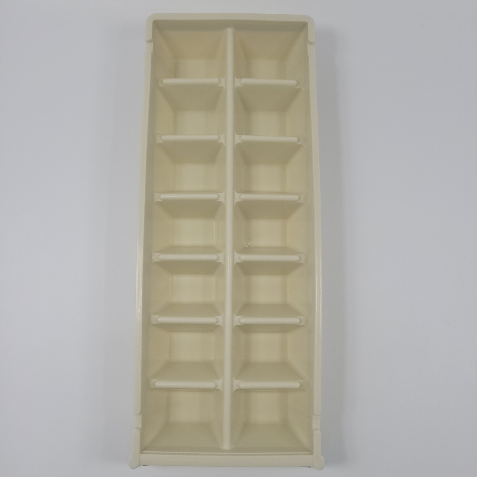 VTG Cubes Ice Cube Tray Off White Stackable Easy Release MCM 70s 80s thumbnail 5