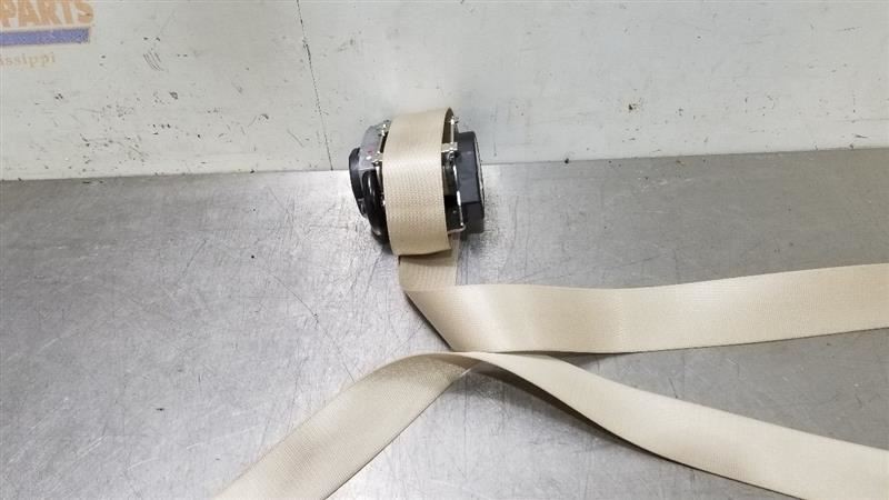 17 2017 MASERATI GHIBLI OEM FRONT SEAT BELT RETRACTOR BEIGE PASSENGER RIGHT 