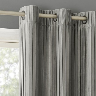 Sun Zero Scarlett 2-Pack Pleated Velvet Noise Reducing Blackout Grommet Curta...