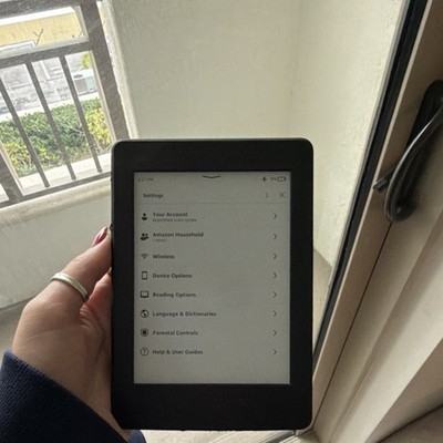 Amazon Kindle Paperwhite 7th Gen 4GB Wi-Fi + 3G Touchscreen eBook Reader Black