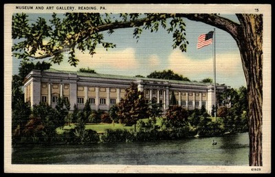 Reading PA Museum Art Gallery Linen Postcard American Flag Berks County