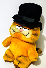 Garfield - Black Top Hat - Dakin - 9" Orange Cat Plush - Vintage 1981