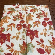 NWT~ Two  Autumn Microfiber Kitchen Towels~ Brown & Green Toned Leaves~ 15 x 25”