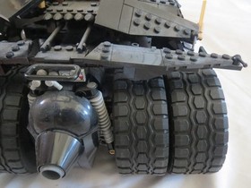 LEGO BATMAN - DC Comics Super Heroes: The Tumbler - 76023