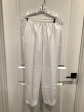 Nwt Alfred Dunner women 12 white pull on elastic waist pants 2 pockets