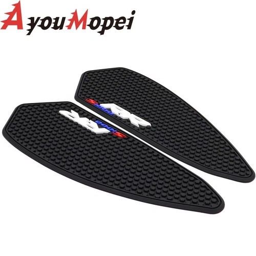 NewTank Traction Side Pad Gas Fuel Knee Grip Decal For BMW S1000RR 2019-2024 - Bild 5 von 14
