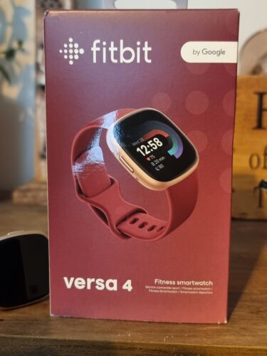 Fitbit Versa 4 Activity Tracker - Beet Juice/ Copper Rose Aluminium