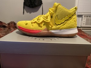 kyrie 5 box