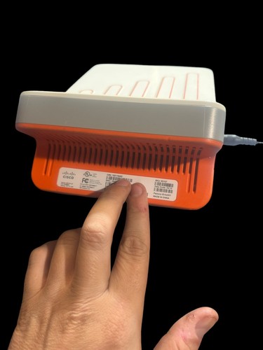 Amplificateur de signal sans fil microcellulaire Cisco AT&T 3G - DPH151-AT - Photo 8 sur 11