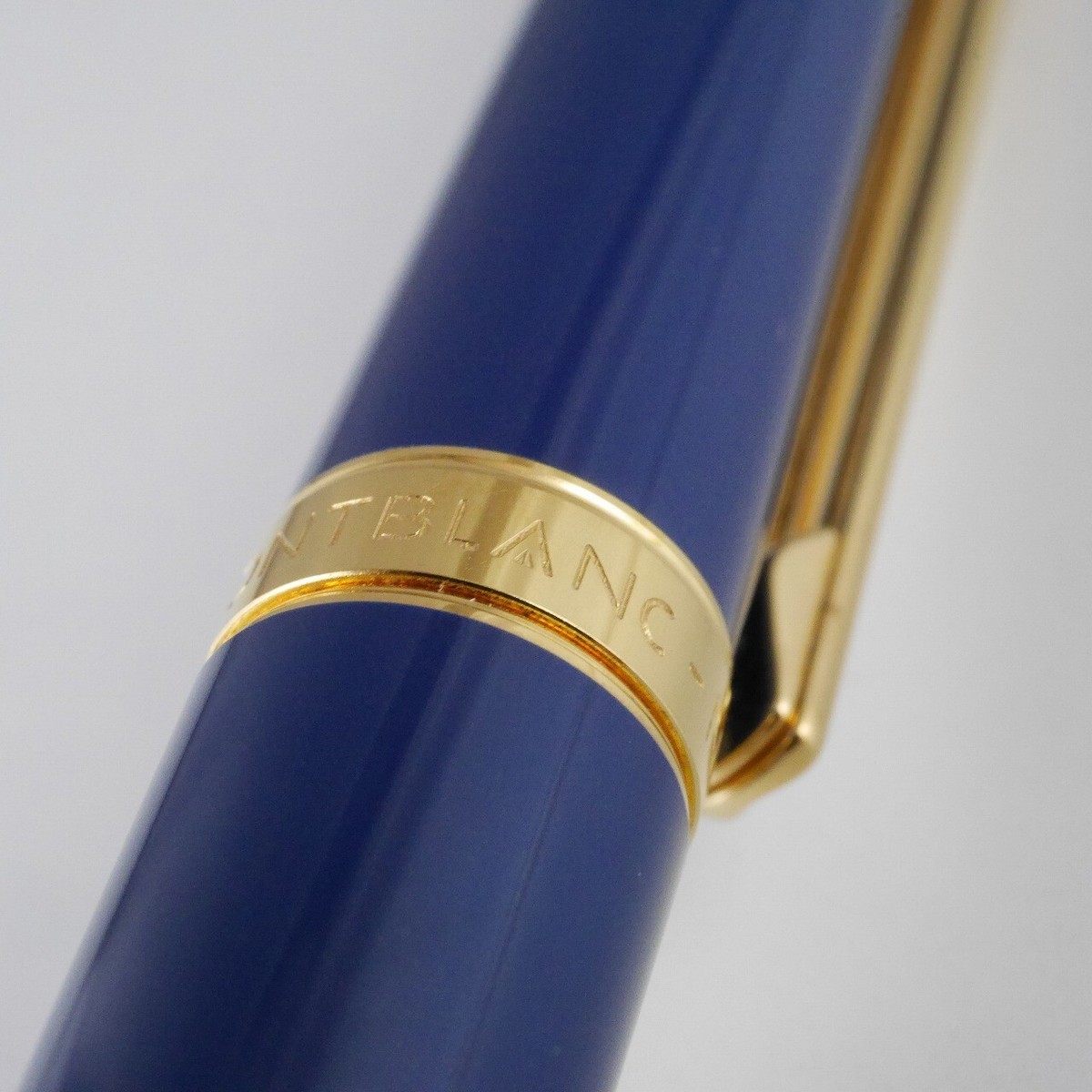 Montblanc Noblesse Oblige Blue GT Ballpoint Pen (Blue Ink) FREE