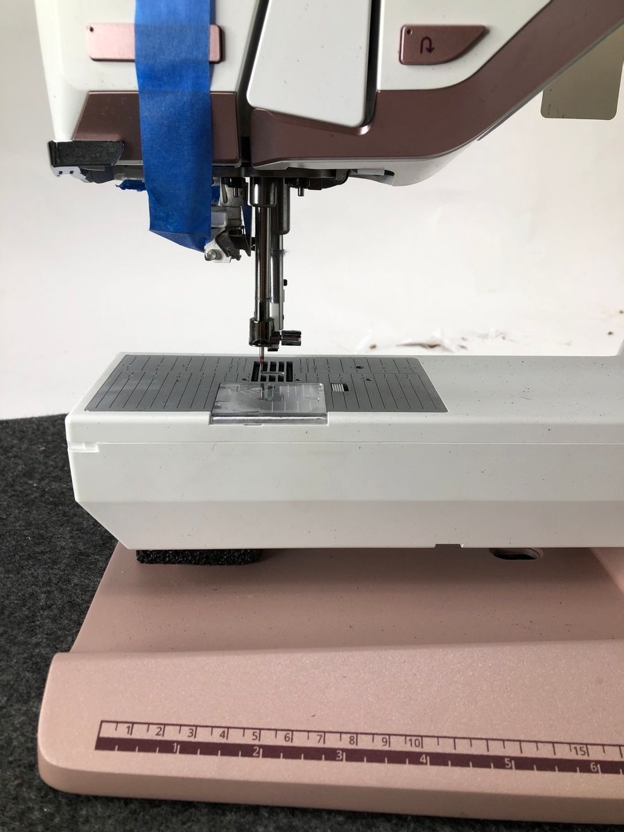 HUSQVARNA VIKING Designer Epic 2 Sewing Machine Only, No Accessories* eBay